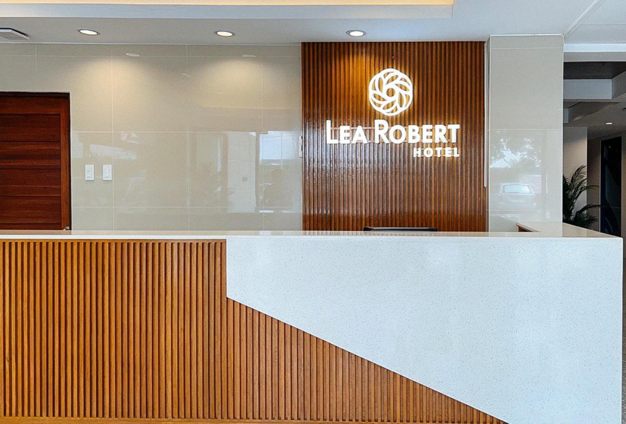 Lea Robert Hotel Angeles Pampanga By Reddoorz Εξωτερικό φωτογραφία